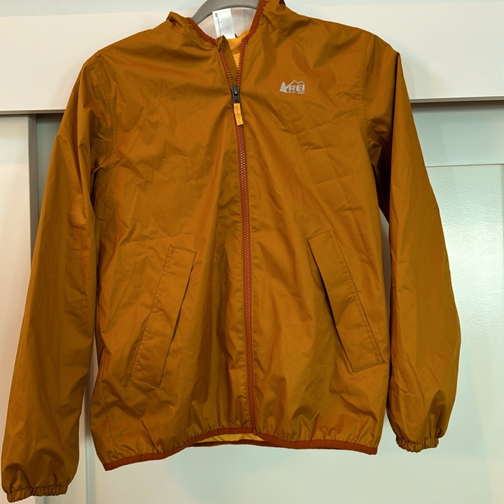 REI unisex size 14-16 kids rain jacket
